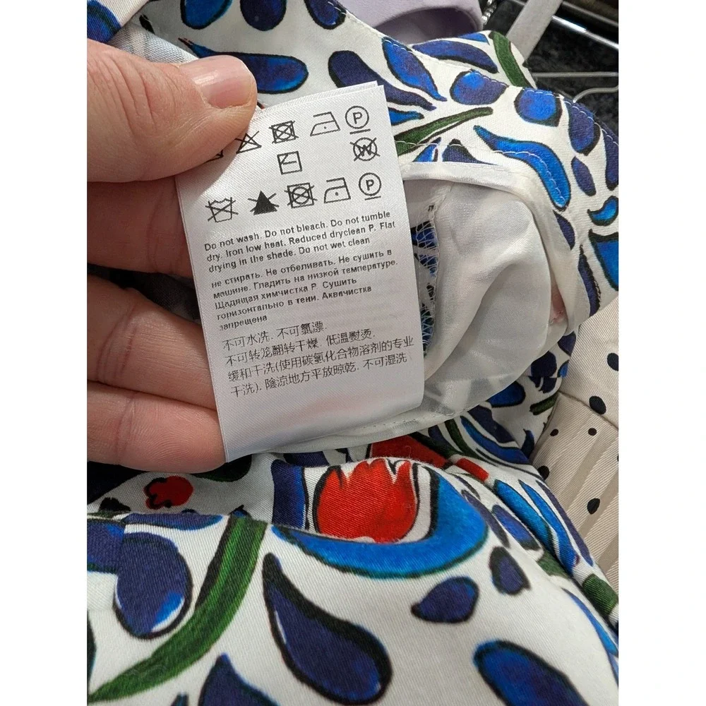Escada radiant charm